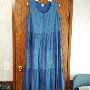 Blue Lace Tiered Sleeveless Button-Down Sundress